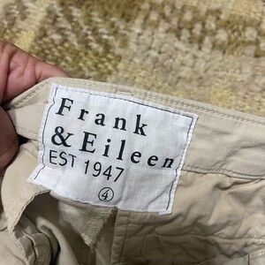 FRANK &EILEEN CROP 23.5 inseam size 4 khakis pant